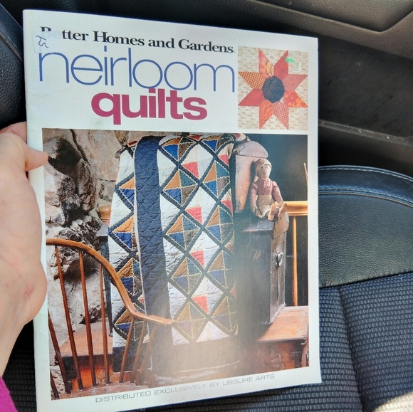 Better Homes & Gardens Heirloom Quilts Quilting Quilt Patterns - Picture 1 of 12